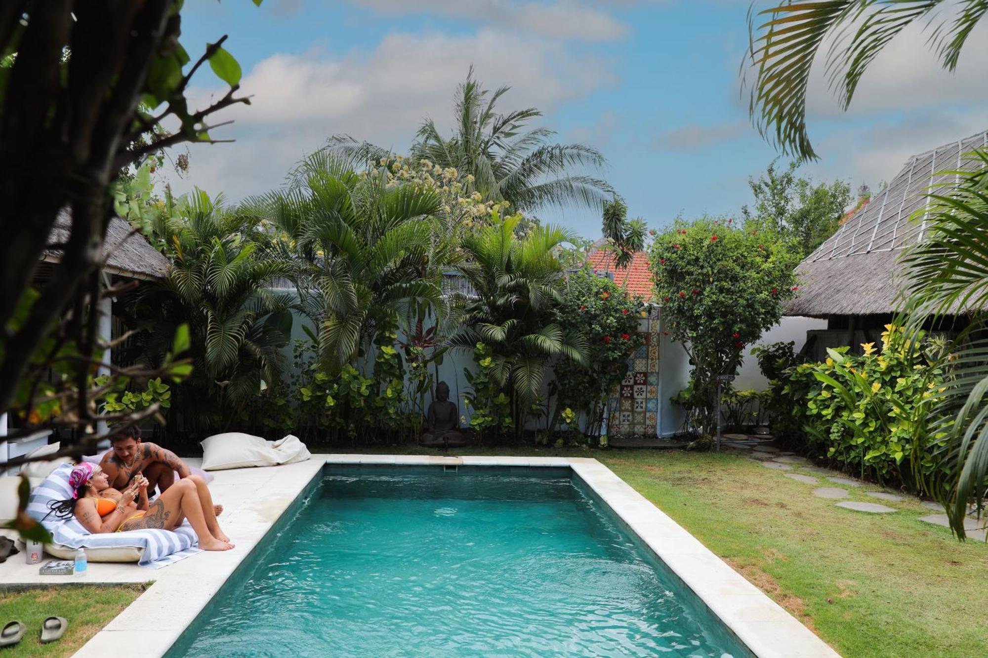 Bingin Bienvenue Guest House อูลูวาตู ภายนอก รูปภาพ