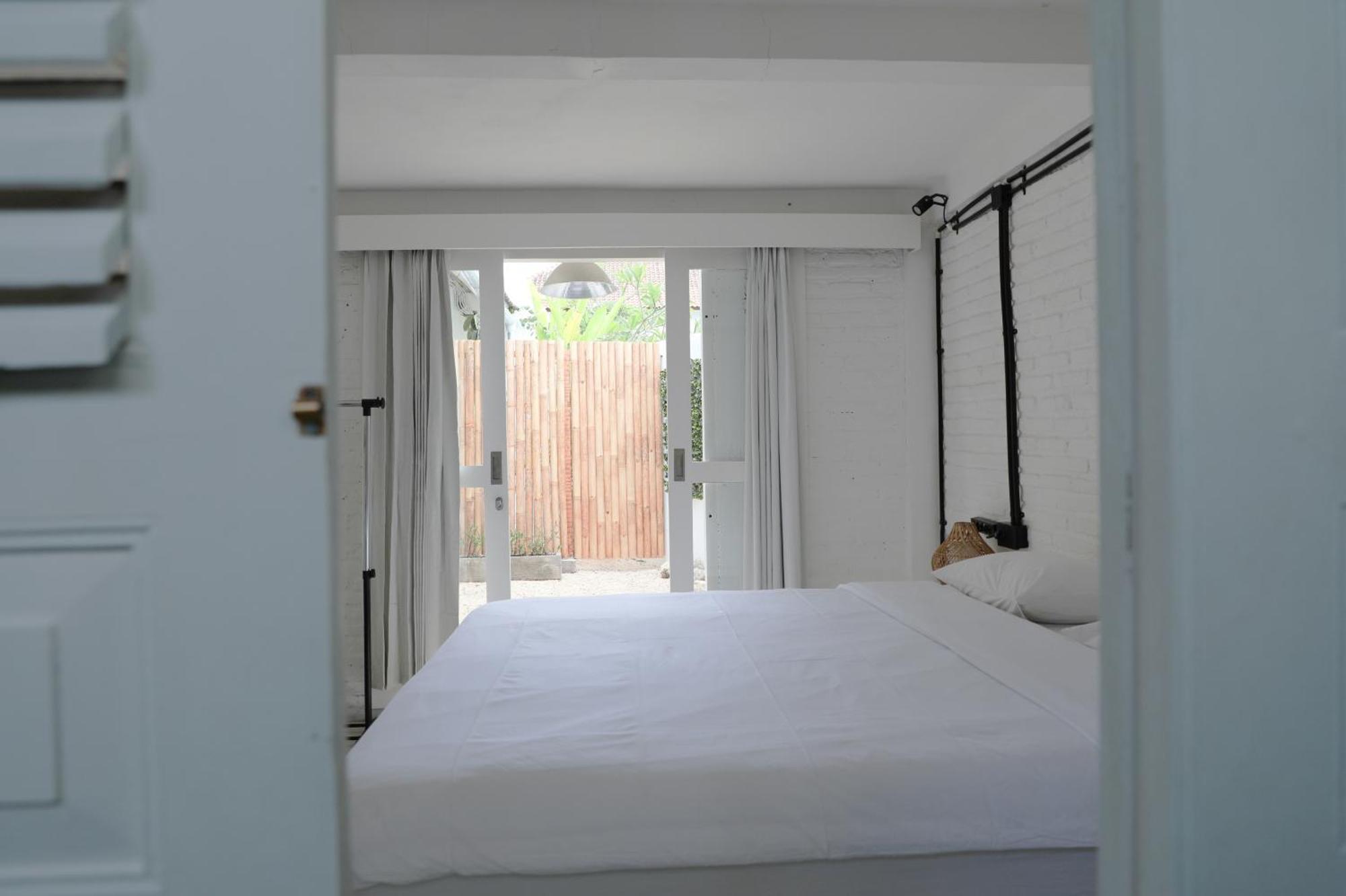 Bingin Bienvenue Guest House อูลูวาตู ภายนอก รูปภาพ